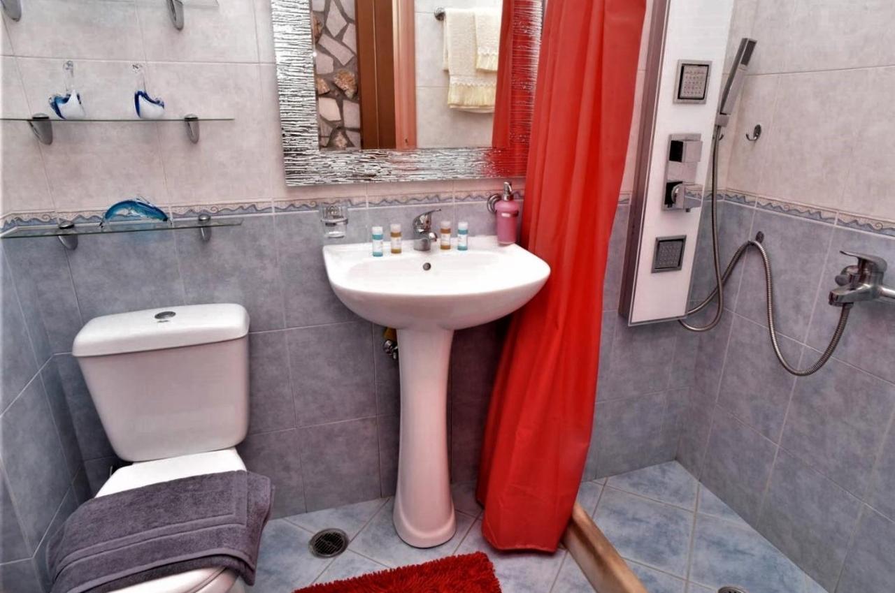 Pasas Castle - Unique Luxury Apartments Naxos City Bagian luar foto